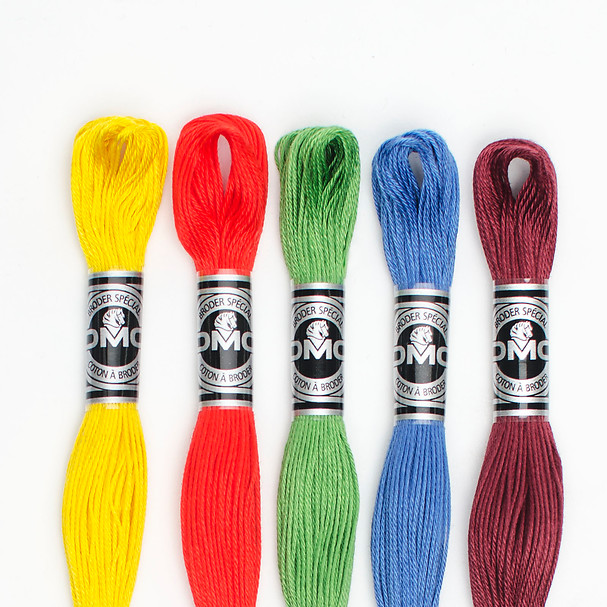 BRODER SPECIAL 12 SKEINS 32M