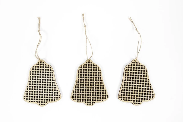 PERFORATED DECORATION TO STITCH BELL