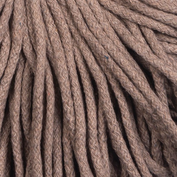 768 close-up