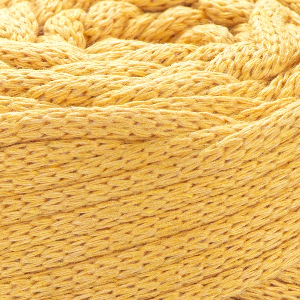 764 close-up