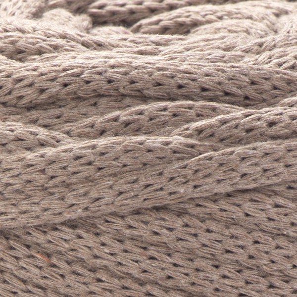 768 close-up