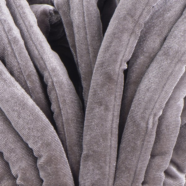 7104 close-up