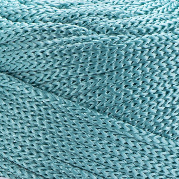 172 close-up